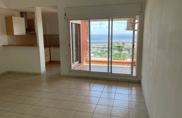 T2  NON MEUBLE dans une r&eacute;sidence s&eacute;curis&eacute;e, vue mer  LIBRE AU 01 MARS 2026