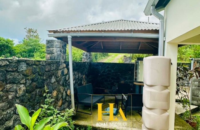 Vente Maison 75m&sup2; 2 pi&egrave;ces Saint-Beno&icirc;t