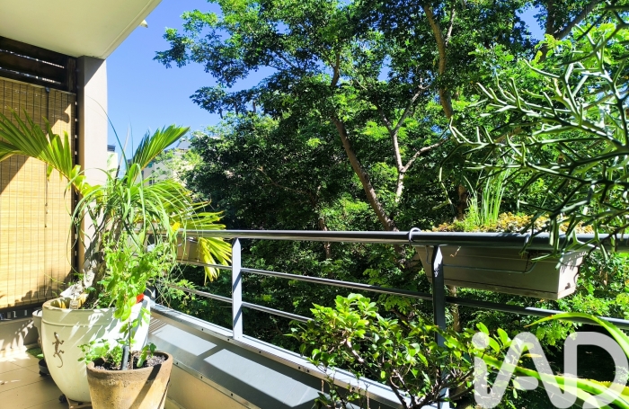 Vente Appartement 91m&sup2; 4 pièces Saint Paul