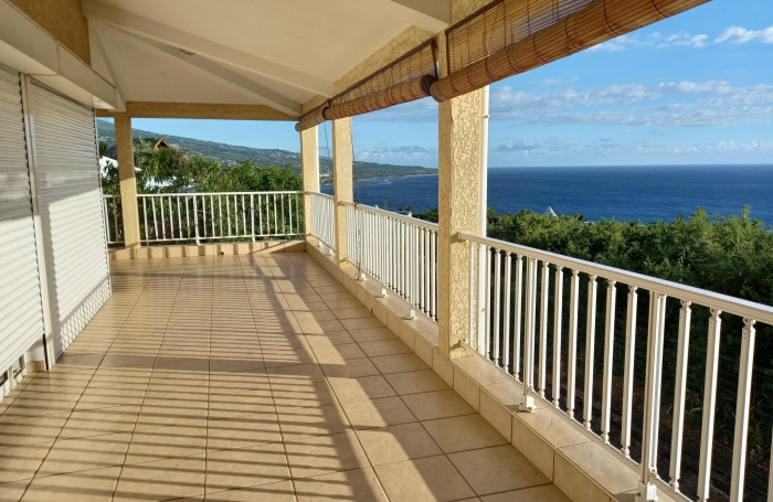 Villa T5 &agrave; la Pointe des Ch&acirc;teaux Saint-Leu