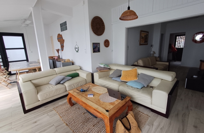 Villa T5 meubl&eacute;e BDN Ste Clotilde