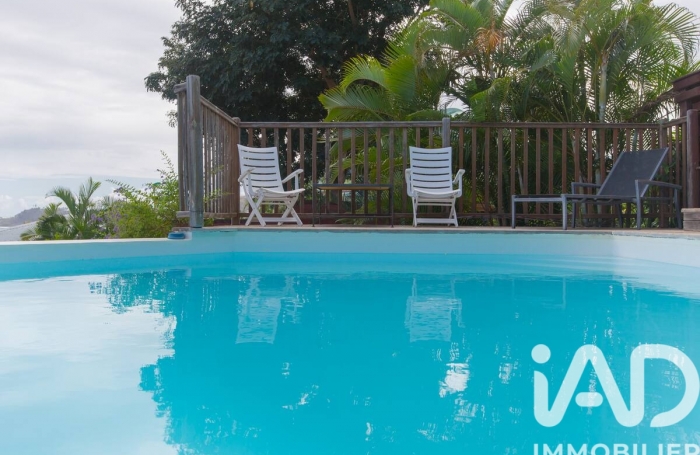 Vente Maison 148m&sup2; 5 pièces Saint Gilles les Bains