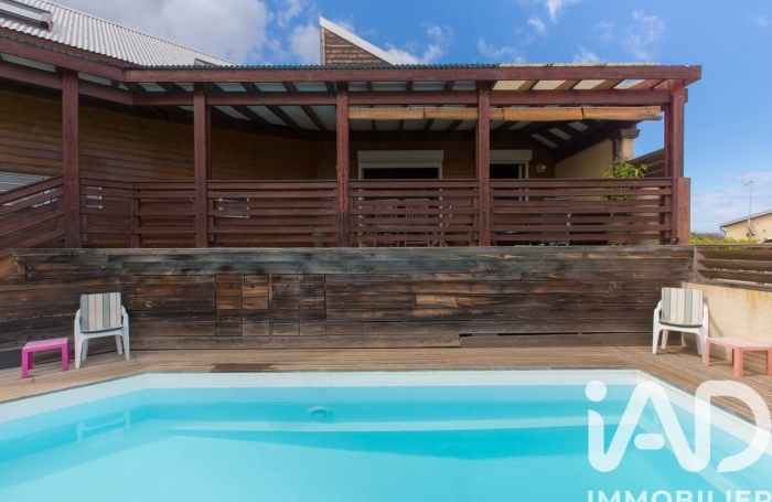 Vente Maison 148m&sup2; 5 pièces Saint Gilles les Bains