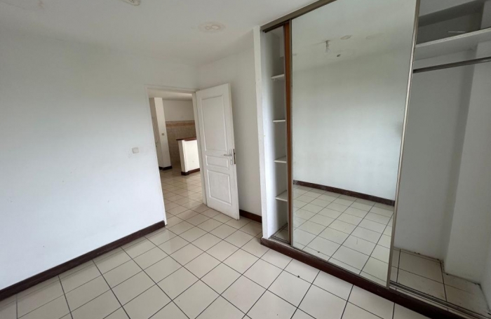 Vente Appartement 50m&sup2; 3 pièces Saint-Pierre