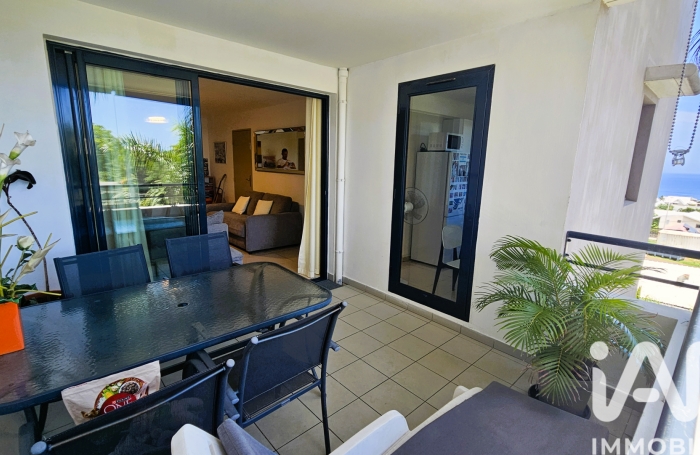 Vente Appartement 52m&sup2; 2 pièces Saint-Pierre