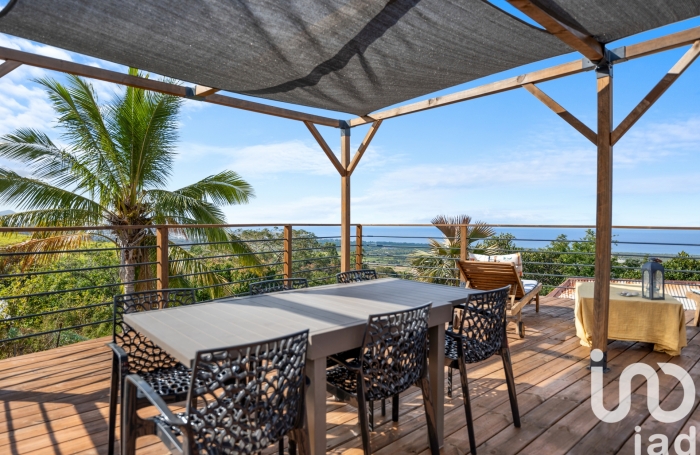 Vente Maison 190m&sup2; 7 pièces Etang-Sale