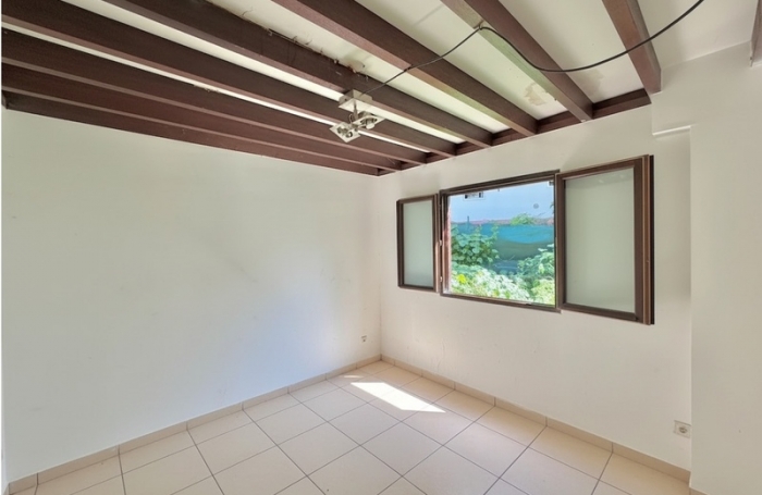 Vente Maison 111m&sup2; 5 pièces La Possession