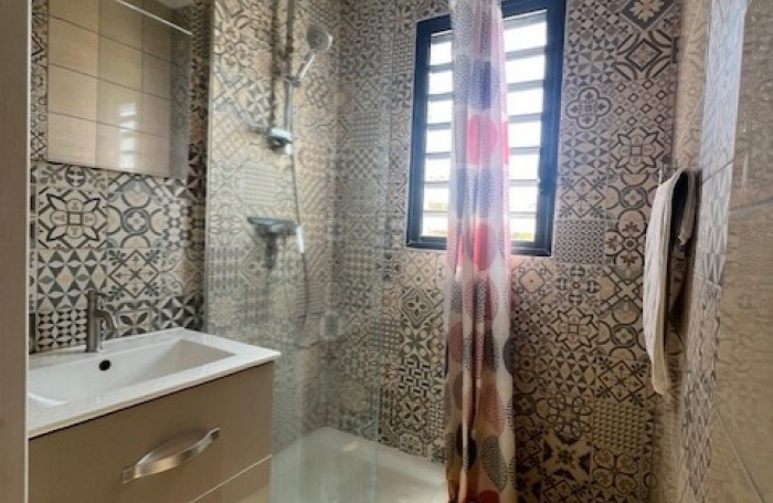 Studio &agrave; 300 m&egrave;tres de la Plage Saline Les bains