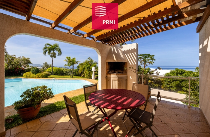 Vente Maison 135m&sup2; 5 pi&egrave;ces Saint Gilles les Bains