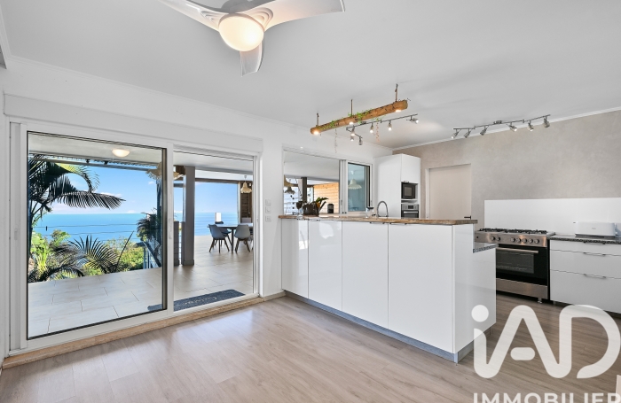 Vente Maison 215m&sup2; 7 pièces Saint-Leu