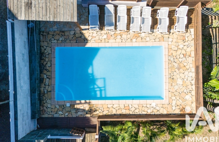 Vente Maison 215m&sup2; 7 pièces Saint-Leu