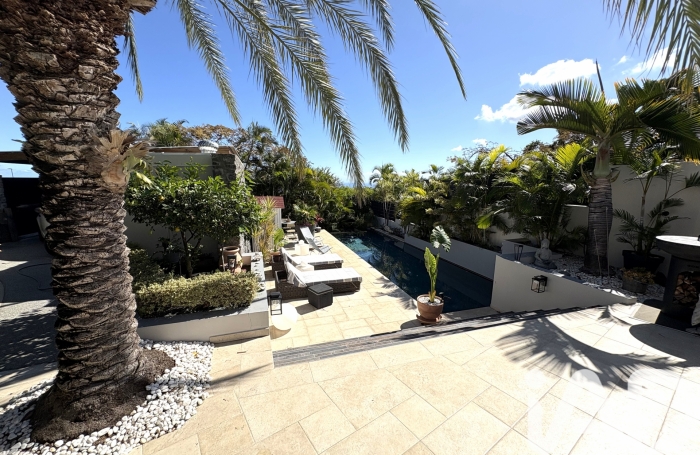 Vente Divers 185m&sup2; 4 pièces Saint Paul