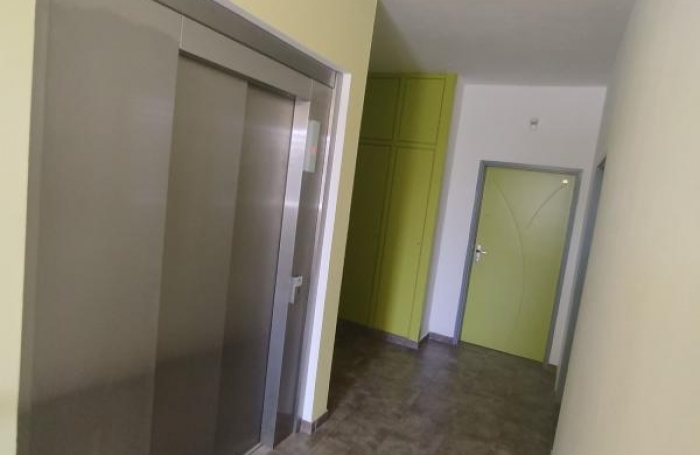 Location Appartement 55m&sup2; 2 pièces Saint-Pierre