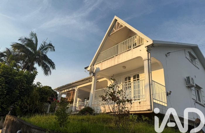 Location Maison 97410