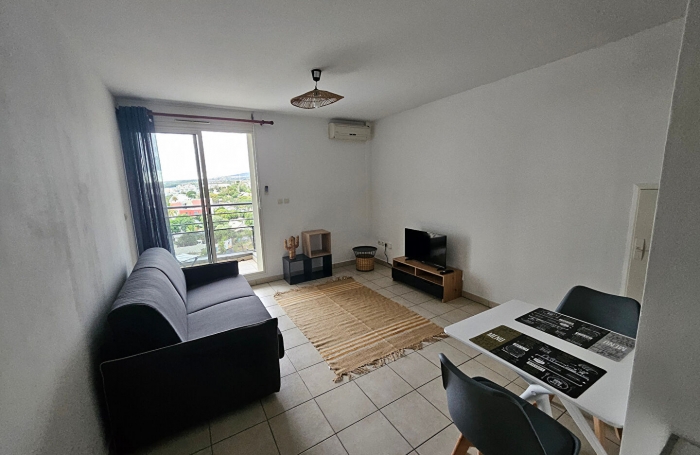 Location Appartement 25.38m&sup2; 1 pi&egrave;ce Sainte Clotilde