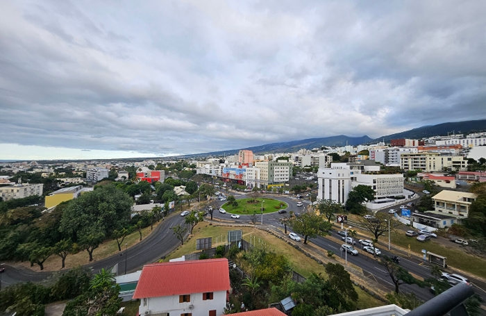 Location Appartement 25.38m&sup2; 1 pi&egrave;ce Sainte Clotilde