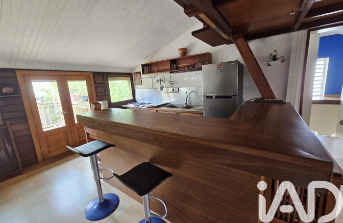 Vente Maison 174m&sup2; 7 pièces Saint Gilles les Bains