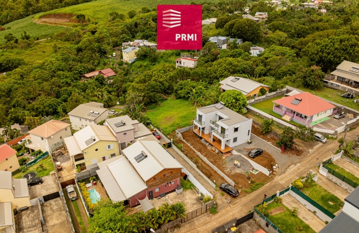 Vente Terrain 651m&sup2; Sainte Marie