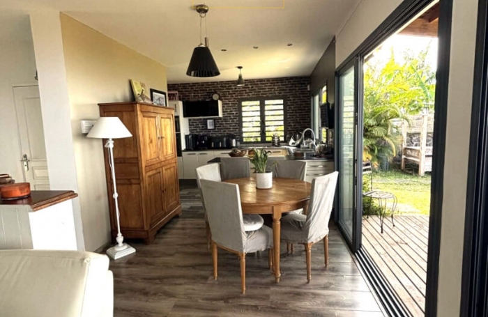 Vente Maison 187m&sup2; 6 pi&egrave;ces Les Avirons