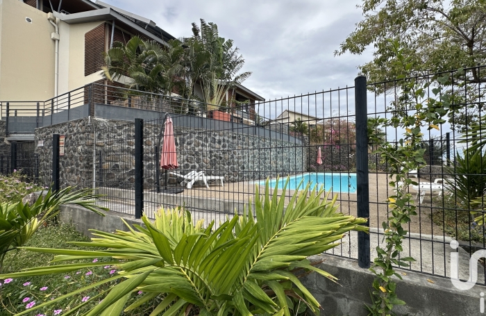 Vente Appartement 45m&sup2; 2 pièces Saint Gilles les Bains