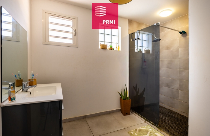 Vente Maison 135m&sup2; 5 pi&egrave;ces Saint Louis