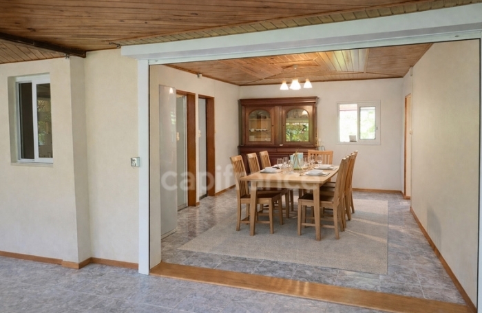 Vente Maison 114m&sup2; 5 pièces Sainte Rose