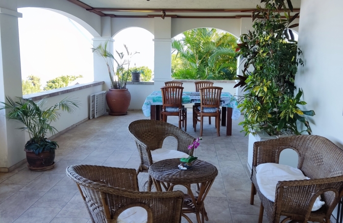 Vente Maison 246m&sup2; 6 pièces Saint-Leu