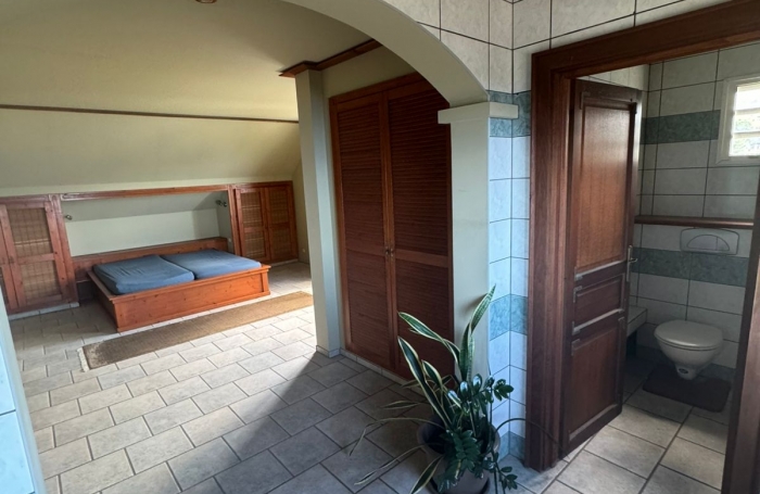 Vente Maison 246m&sup2; 6 pièces Saint-Leu