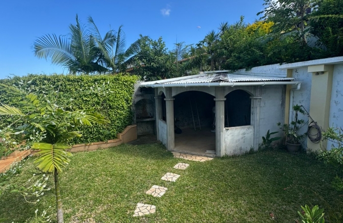 Vente Maison 246m&sup2; 6 pièces Saint-Leu