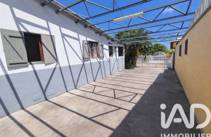 Vente Maison 90m&sup2; 5 pièces Rivi&egrave;re Saint Louis