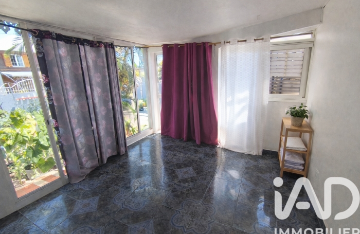 Vente Maison 90m&sup2; 5 pièces Rivi&egrave;re Saint Louis