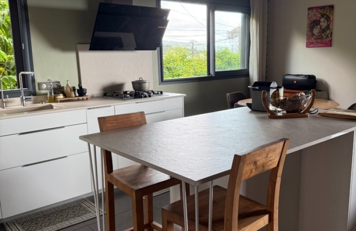 Vente Maison 110m&sup2; 5 pièces Saint Paul
