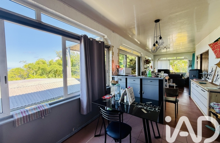 Vente Maison 220m&sup2; 7 pièces L'Entre Deux