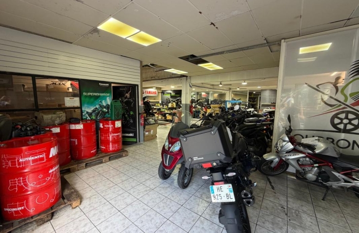 Vente Local commercial 1720m&sup2; Saint-Pierre