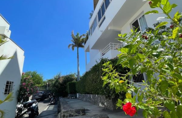 Vente Appartement 52.41m&sup2; 2 pièces Saint Gilles les Bains