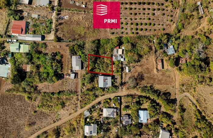 Vente Terrain 447.7m&sup2; Saint Gilles Les Hauts