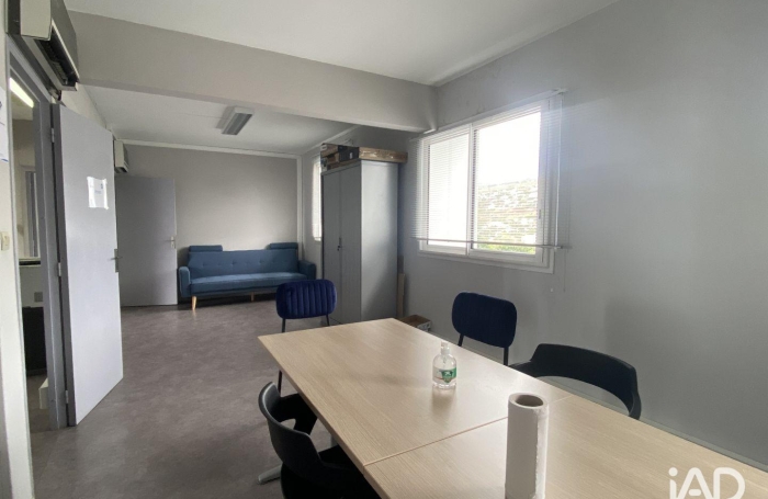 Vente Local commercial 84m&sup2; La Possession