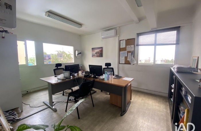 Vente Local commercial 202m&sup2; La Possession