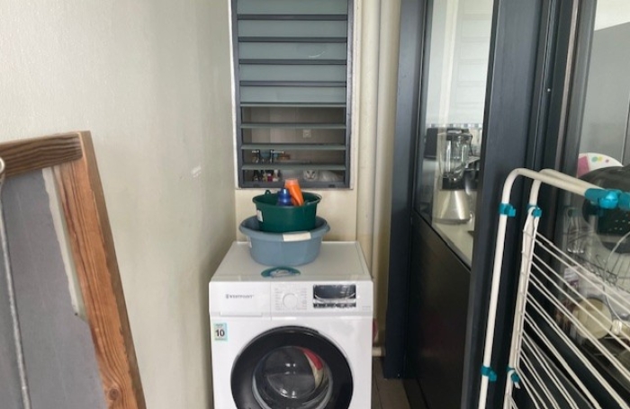 BEAU T3 AVEC VUE MER PITON ST LEU / PORTAIL