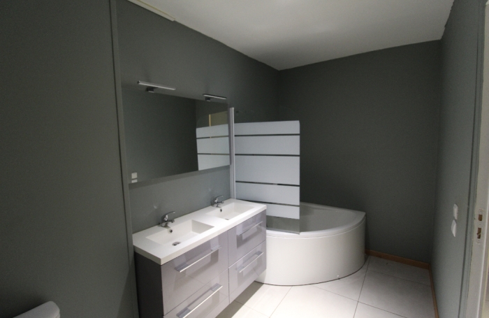 Location Maison 152.11m&sup2; 6 pi&egrave;ces Sainte Clotilde