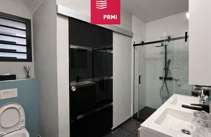 Vente Maison 130m&sup2; 5 pi&egrave;ces Bras-Panon