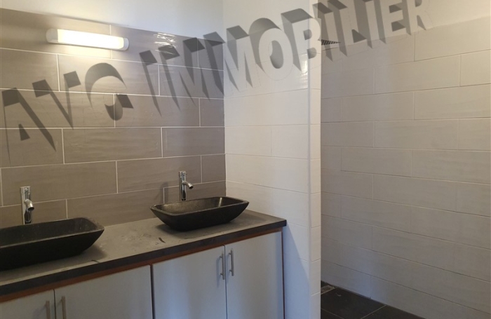 Location Appartement 120m&sup2; 5 pi&egrave;ces Saint-Leu