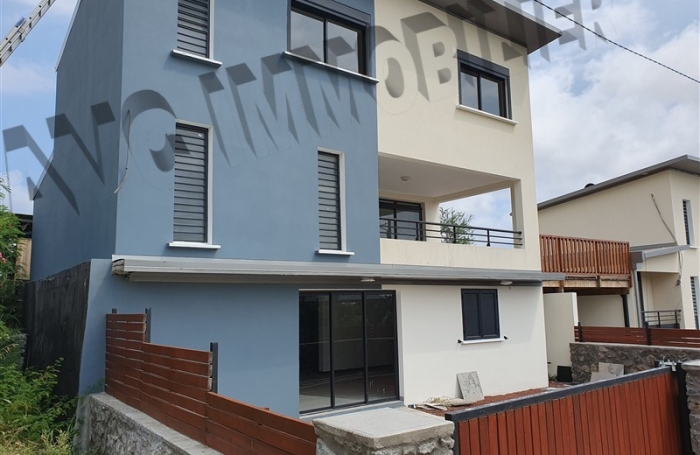 Location Appartement 115m&sup2; 4 pi&egrave;ces Saint-Leu