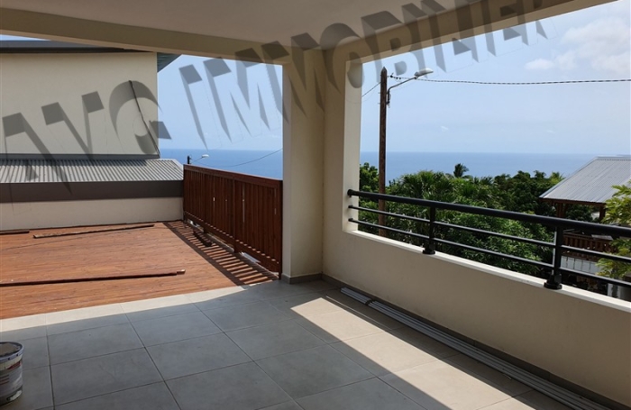 Location Appartement 115m&sup2; 4 pi&egrave;ces Saint-Leu