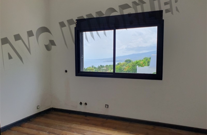 Location Appartement 115m&sup2; 4 pi&egrave;ces Saint-Leu