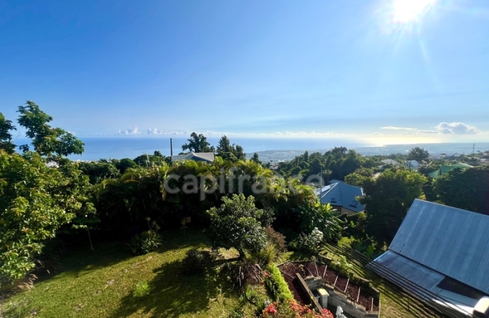 Vente Maison 138m&sup2; 4 pièces Saint Denis