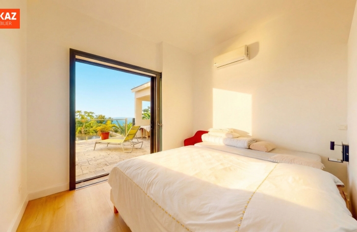 Vente Maison 158.7m&sup2; 4 pi&egrave;ces Piton Saint Leu