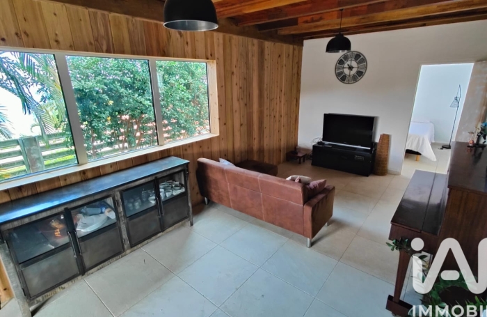 Vente Maison 103m&sup2; 6 pièces Petite &icirc;le