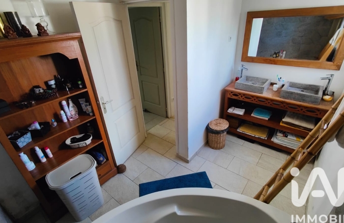 Vente Maison 103m&sup2; 6 pièces Petite &icirc;le