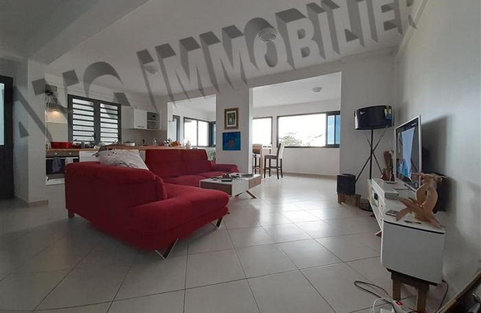 Location Maison 120m&sup2; 4 pi&egrave;ces Les Avirons